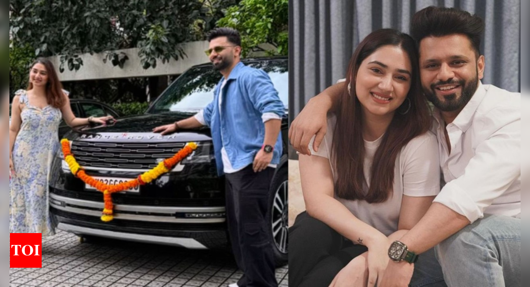 Rahul Vaidya Buys New Black Range Rover