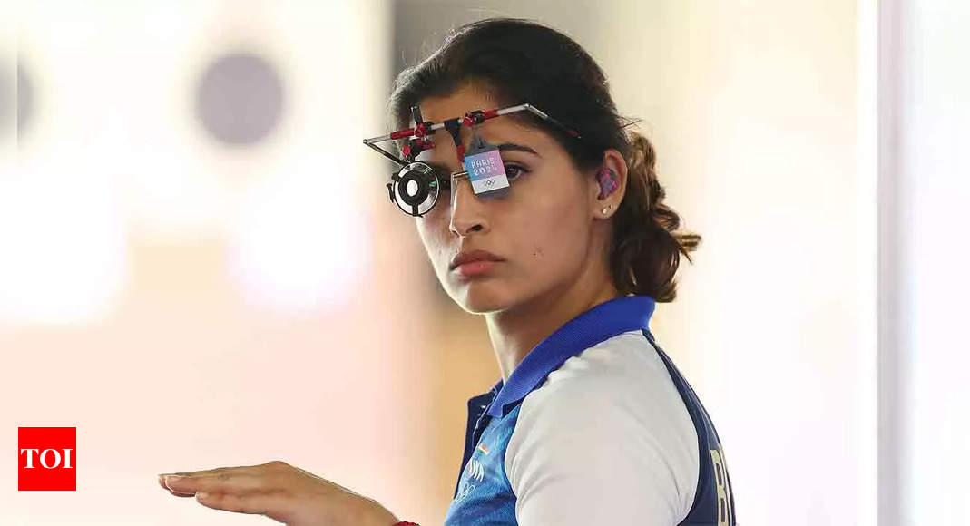 Manu Bhaker in Paris Olympics