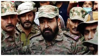 Mohanlal reaches Wayanad's Meppadi to support landslide victims