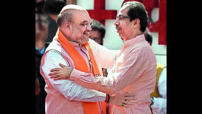 In reply to Aurangzeb jibe, Uddhav Thackeray dubs Amit Shah political descendant of Abdali