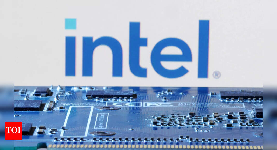 Intel shares see biggest-ever drop in 50 years, loses $30 billion-plus ...