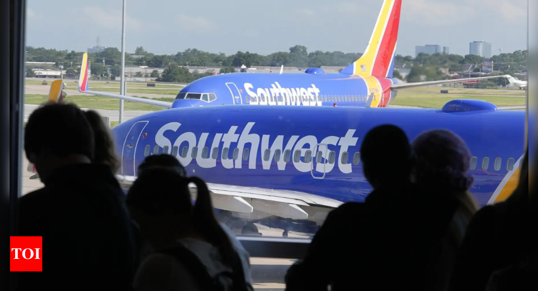 California nurse claims discrimination after being asked to leave Southwest flight over skin condition – Times of India