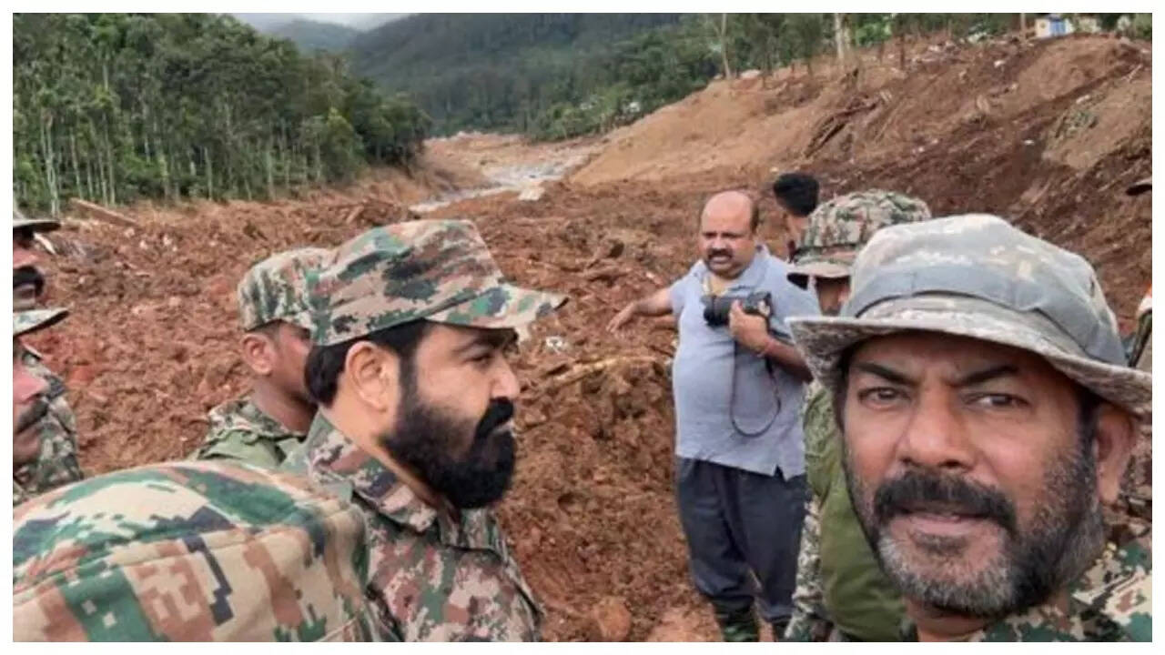 Major Ravi Army Uniform