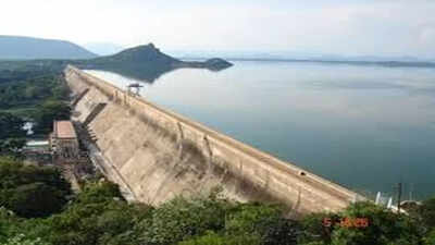 Mettur Dam discharge maintained at 7,0000 cusecs as inflow decreases