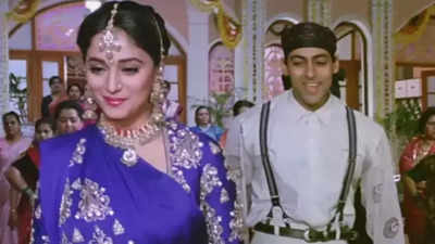 'Hum Aapke Hain Koun...!' clocks 30 years: Did you know Madhuri Dixit was paid THIS whopping amount to star alongside Salman Khan?