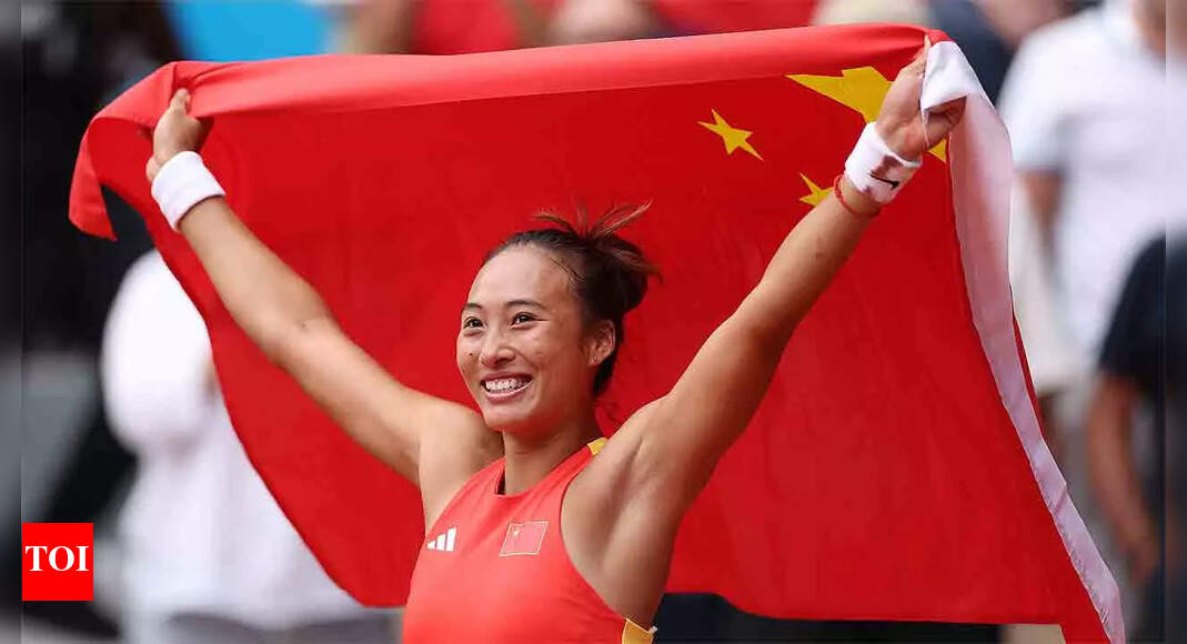Inspired by Li Na and Liu Xiang, Qinwen Zheng wins China's first Olympic tennis singles gold in Paris | Paris Olympics 2024 News