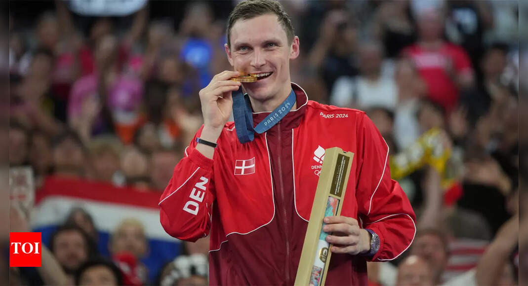 Denmark's Viktor Axelsen retains men's Olympic badminton title | Paris ...