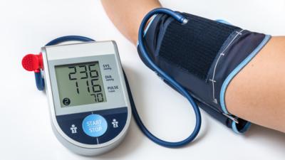 Top 5 expert tips for managing high blood pressure through diet and lifestyle