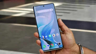 Vivo V40 Pro review: Stylish design, solid performance, impressive camera