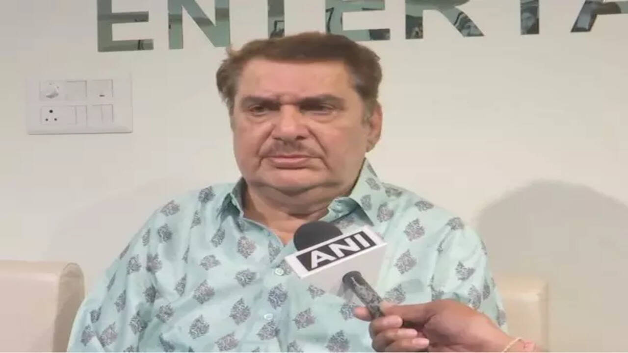 Actor Raza Murad speaks on importance of regulating OTT content | Hindi  Movie News - Times of India