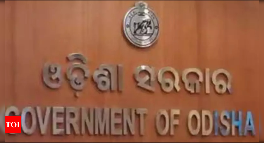 Gujarat Government Transfers 10 IAS Officers