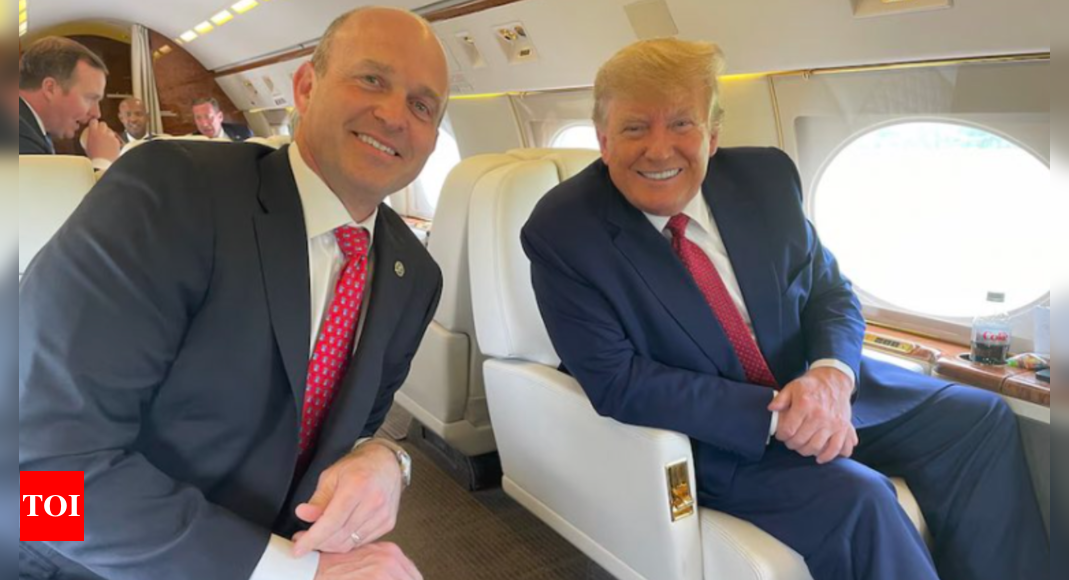 Donald Trump Project 2025: Trump took private flight with Project 2025 director in 2022, reveals new photo