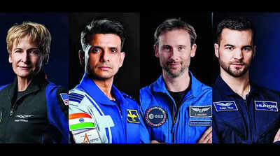 Gaganyaan Astronaut: Gaganyaan astronaut-elects Shukla and Nair ...