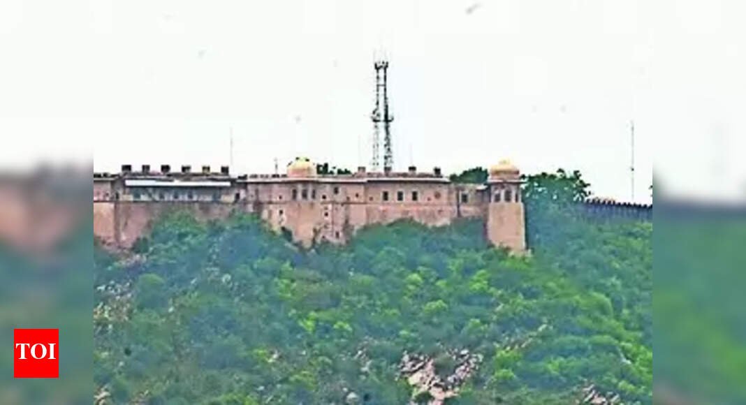 Rajasthan High Court: Rajasthan High Court Orders Status Quo on Garh ...