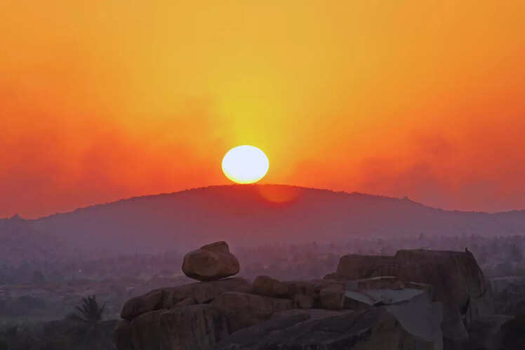 Stunning sunsets and sunrises