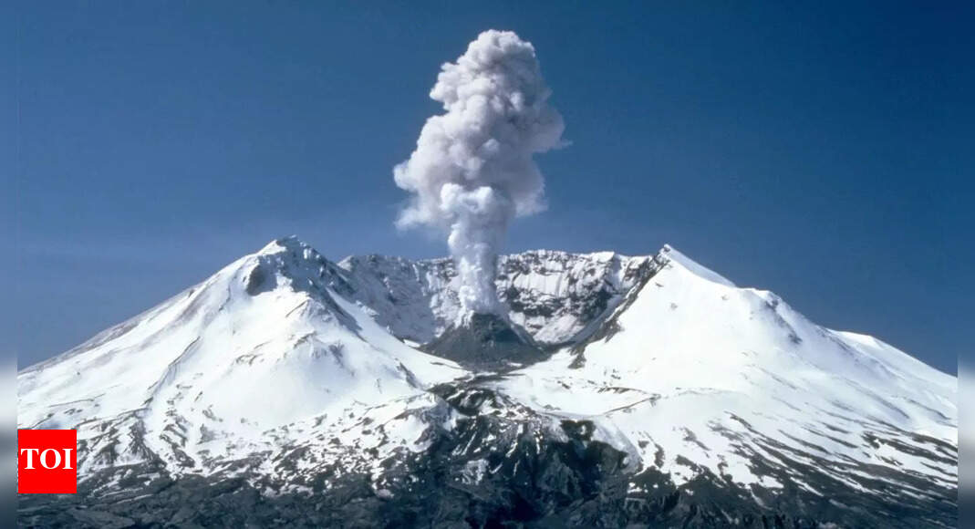 The World's Most Dangerous Volcanoes: Waiting for the next