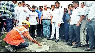 CM inspects Nashik-Mumbai highway during repair work