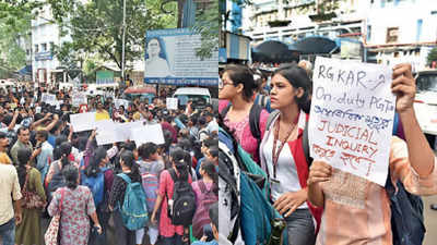 Protests erupt at Kolkata's RG Kar Medical College over PG trainee’s mysterious death; Demands justice and independent autopsy