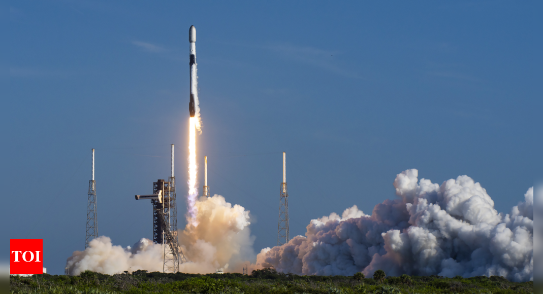 SpaceX launches 21 Starlink satellites into orbit from Cape Canaveral – Times of India