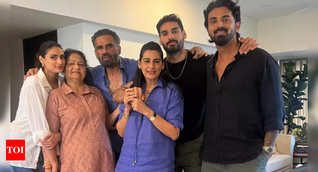 Suniel Shetty celebrates his 63rd birthday with a heartwarming family photo – Look inside | Hindi Movie News