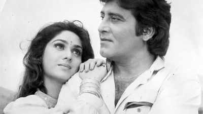 Did you know Meenakshi Seshadri's dad and Vinod Khanna exchanged ‘dirty jokes’ on set during lunch breaks? Actress reveals