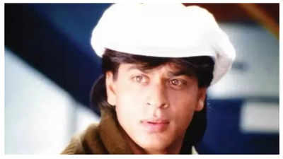 Throwback: When girls wanted to get close to Shah Rukh Khan at Pardes wrap-up party, and THIS is how he reacted