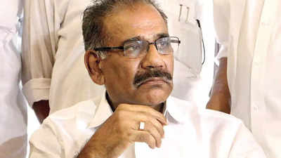 Teary-eyed Kerala forest minister joins search operations