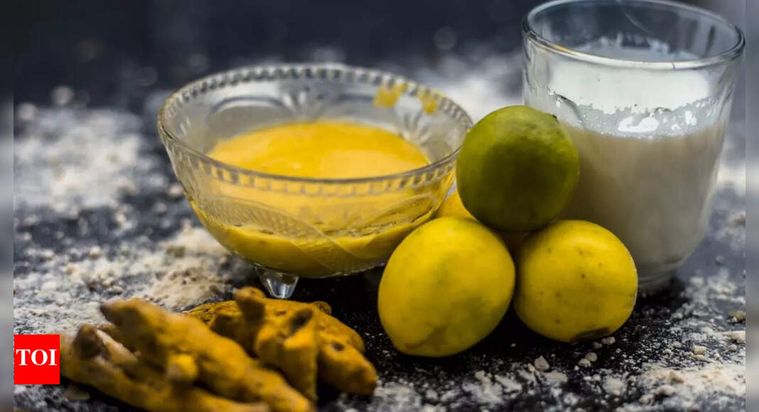 5 kitchen ingredients to combine with turmeric for a healthy and ...