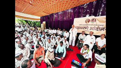 Protesting farmers give state govt 8-day ultimatum on Shaktipeeth