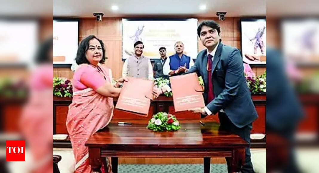 Assam Govt and Prasar Bharati Sign MoU to Produce Documentary on Lachit Borphukan