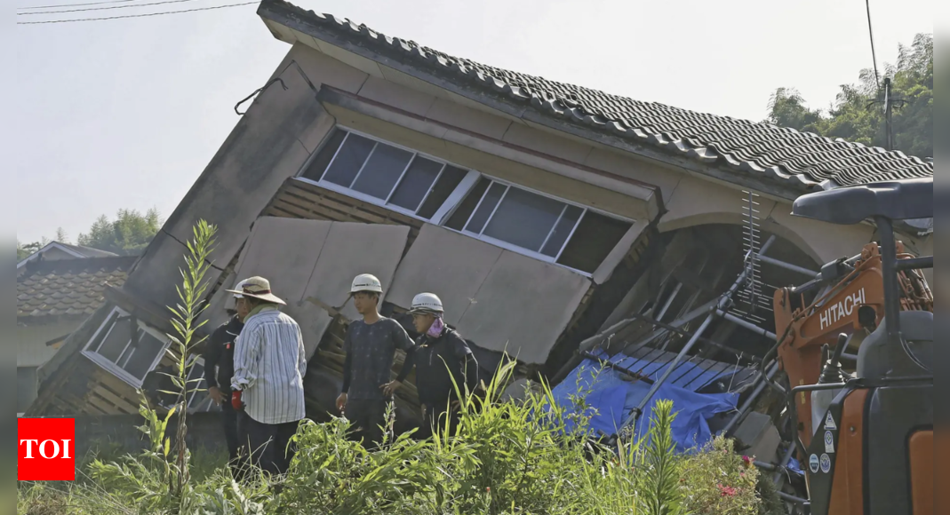 Japan Issues Megaquake Advisory Amid Tourism Impact