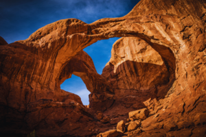 Utah's iconic ‘Double Arch’ collapses; visitors mourn the loss