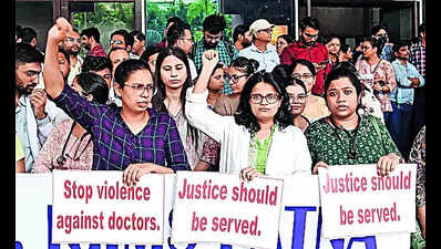 Docs continue with strike at govt hosps