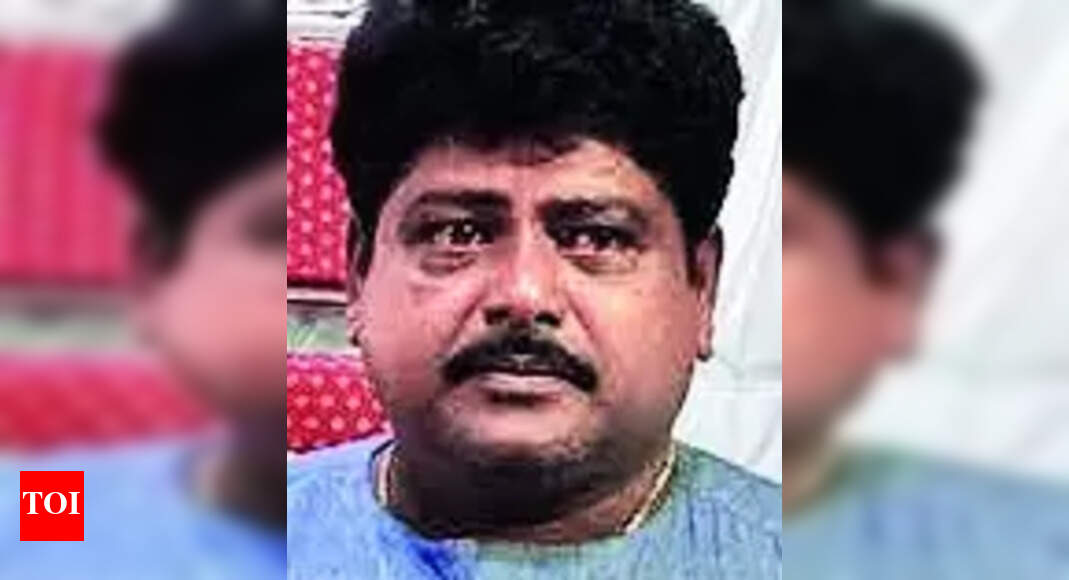 Raju Talikoti: Raju Talikoti appointed as Director of Dharwad Rangayana ...