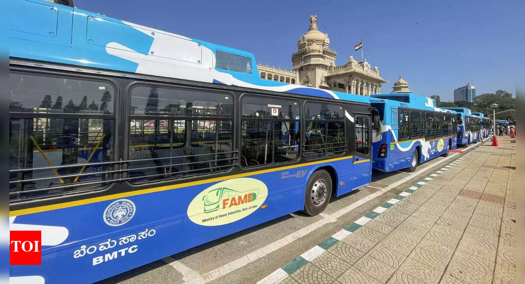 BMTC Bus: BMTC bus ridership increases by 33% in Bengaluru | Bengaluru ...