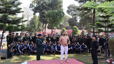 UP man inks names of Army martyrs on body