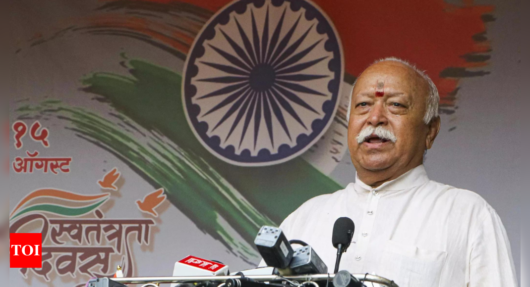 RSS Chief Urges Protection for Hindus in Bangladesh