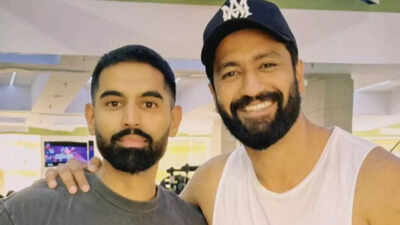 Parmish Verma and Vicky Kaushal's gym encounter creates a picture-perfect moment