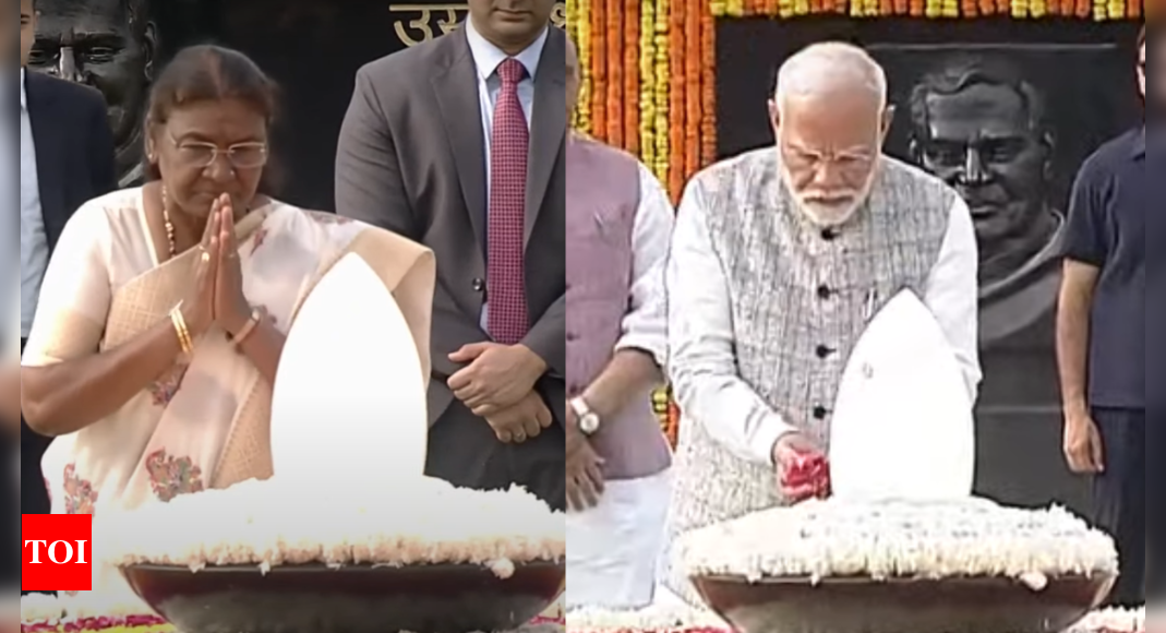 PM Modi, Prez Murmu pay tribute to Vajpayee on his death anniversary