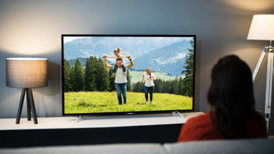 Best QLED TVs In India To Experience Cinematic Excellence