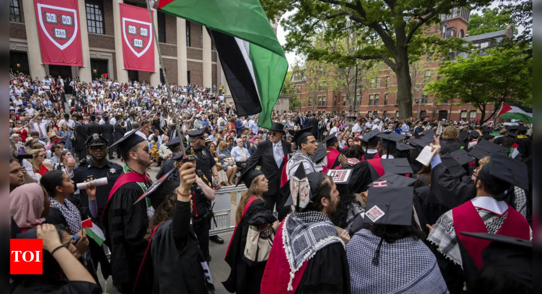 Harvard resolves lawsuit alleging professor’s harassment, intimidation – Times of India