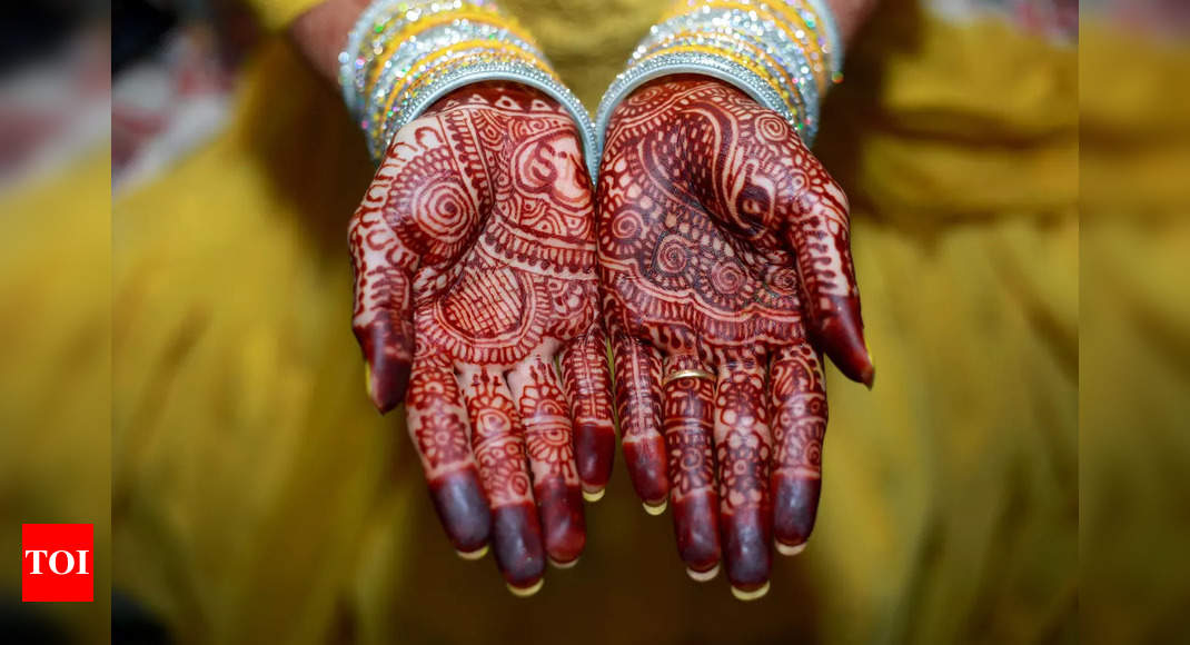 Raksha Bandhan 2024 Mehendi designs: 10 beautiful Mehendi designs to try this Rakhi