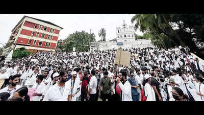 Hang Kolkata culprits: GMC doctors