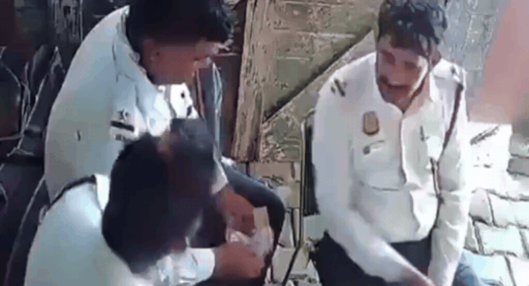 Traffic Police Officers: Delhi Traffic Police Officers Suspended for ...