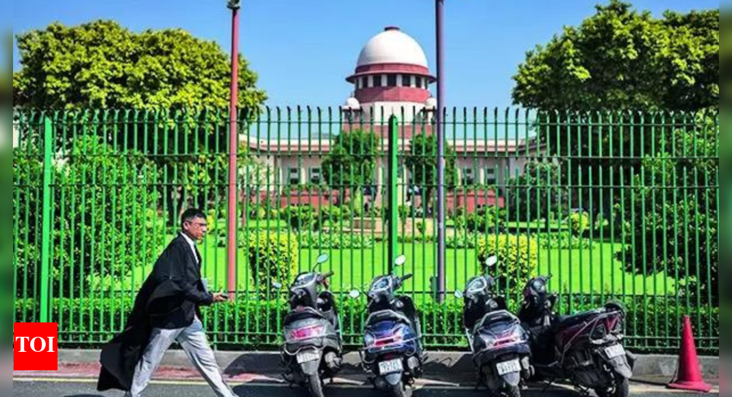 SC takes suo motu cognizance of Kolkata rape-murder case, bench led by ...