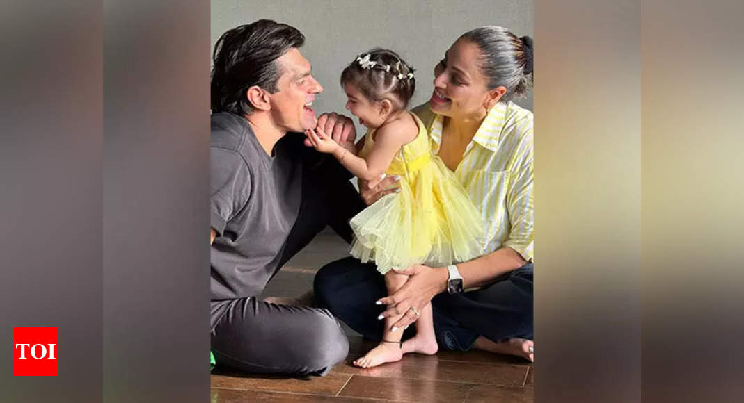 “Devi and her mother Bipasha are fighters”: Karan Singh Grover | Hindi Movie News