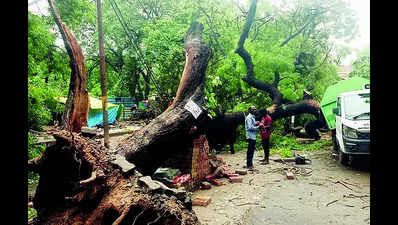 Rain brings relief from sultry weather, streets inundated