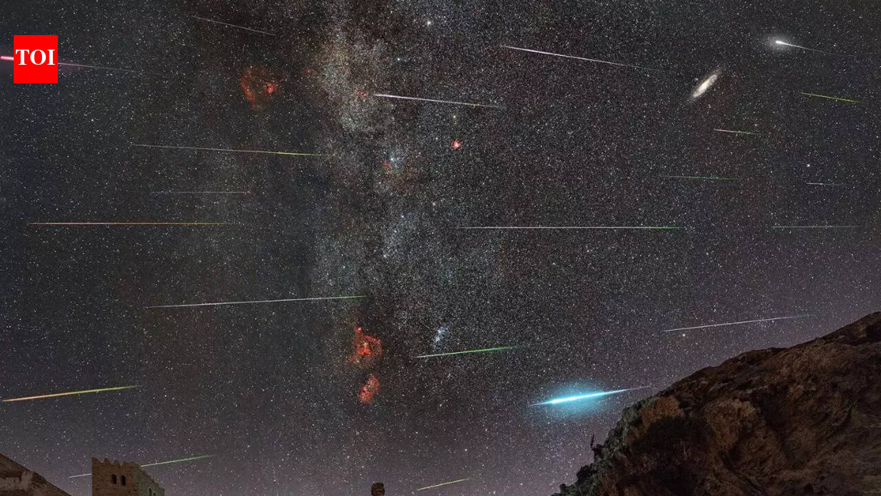 10 most dazzling pics of meteor showers shared by NASA
