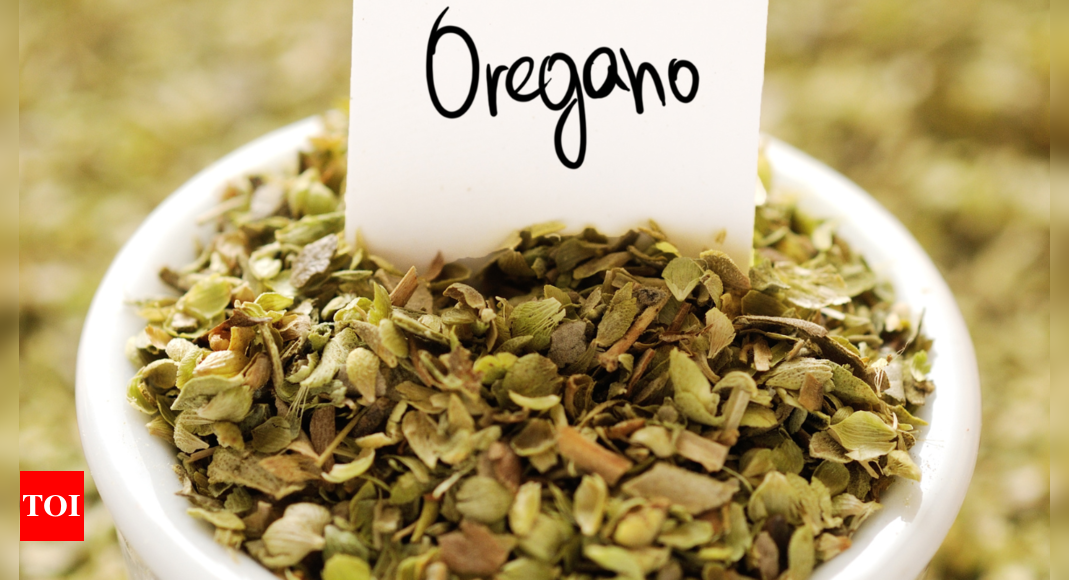 The Amazing Benefits of Oregano: Why You Should Add This Healthy Herb to Your Meals