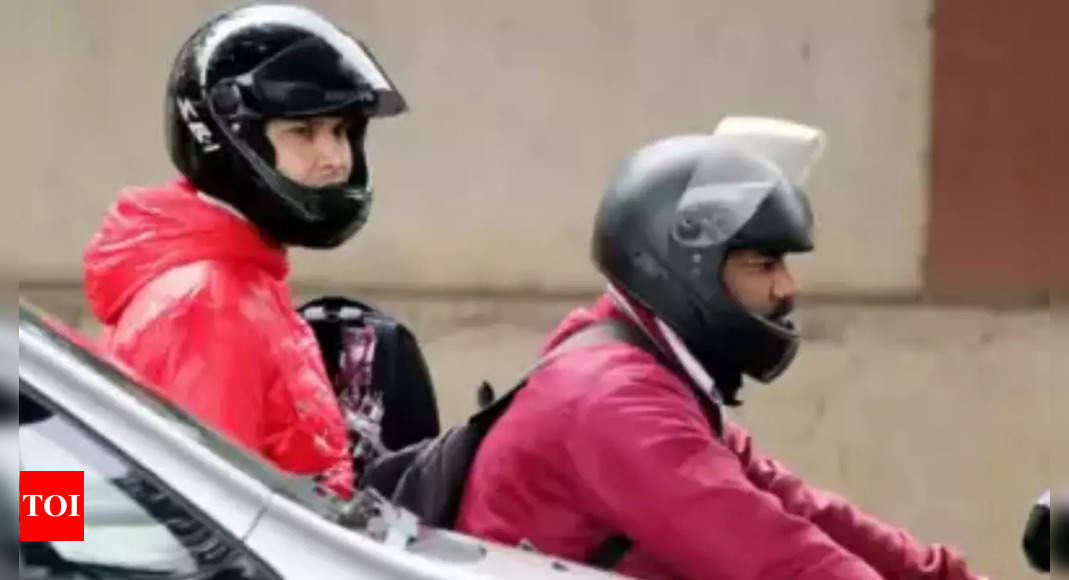 Injury without helmet? High Court from this state says compensation still due!